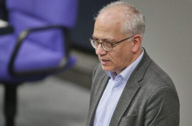 Al-Wazir fordert langfristigen Plan gegen Niedrigwasser