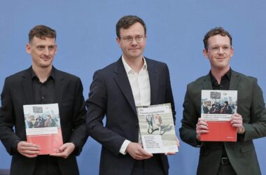 AWO schlägt Zusammenlegung von Sozialleistungen vor