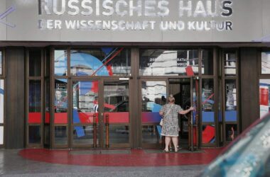 Grüne fordern Schließung des Russischen Hauses in Berlin