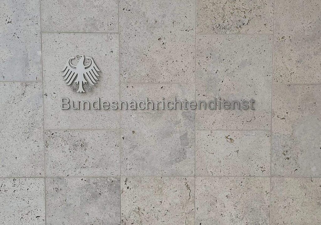 Gesellschaft für Freiheitsrechte kritisiert Nachrichtendienstreform