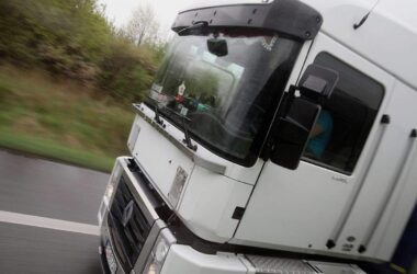 Grüne offen für kurzfristige Aufhebung des Sonntagsfahrverbots