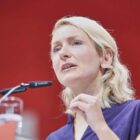 Linke beharrt in Berlin auf Vergesellschaftungen