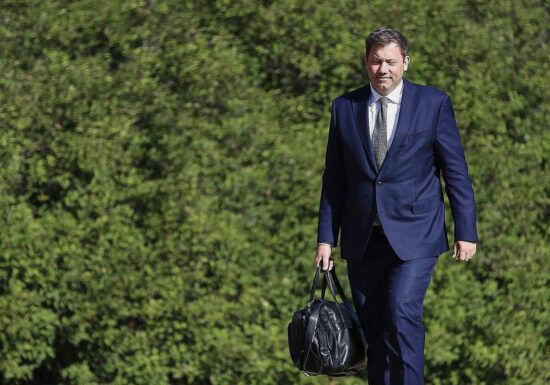Klingbeil will härteren Kurs im Umgang mit China