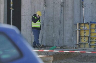 Ifo-Institut: Fachkräftemangel nimmt wieder etwas zu