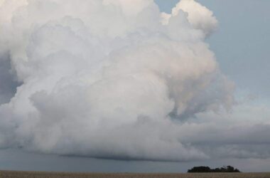 Wetterdienst warnt vor schweren Gewittern in Süddeutschland