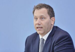 Klingbeil: Frühstartrente für mehr Chancengleichheit