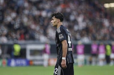 DFB-Pokal: Frankfurt überrollt St. Tönis - Karlsruhe dreht Partie