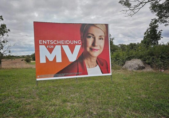 Rentenstreit: Schwesig wirft Merz mangelnden Dialog vor