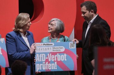 Linke fordert SPD zu AfD-Verbotsverfahren auf
