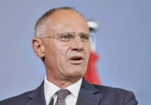 Österreich drängt auf Asylverfahren außerhalb der EU