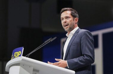 FDP wirft Regierung ausbleibende Reformen vor
