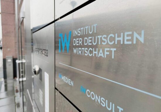 IW fürchtet Nullwachstum wegen Niedrigwasser