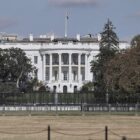 Bundesregierung hofft auf "positive Impulse" durch Trump-Xi-Gipfel