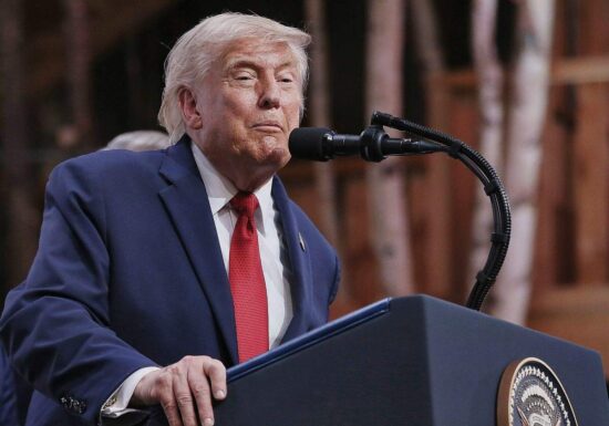 Trump will geplanten "Triumphbogen" zum Militärkomplex machen