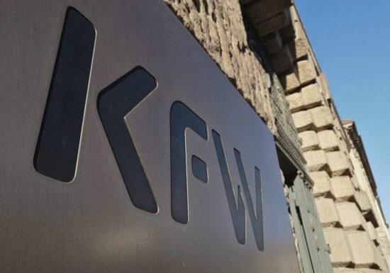 KfW-Studie: Viele Mittelständler planen Produktion im Ausland