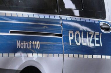 Zugverkehr in Augsburg nach Explosion eingestellt