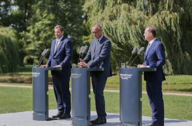AWO-Chef wirft Regierung Gefährdung des sozialen Friedens vor