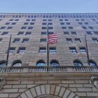 Federal Reserve erhöht Leitzins erstmals seit 2023