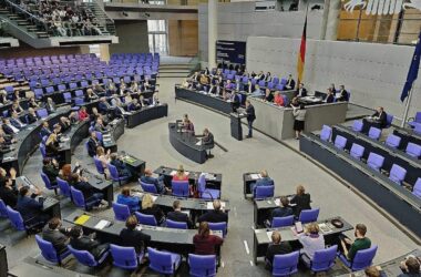SPD-Expertin Klose fordert Einbeziehung von Abgeordneten in Rente