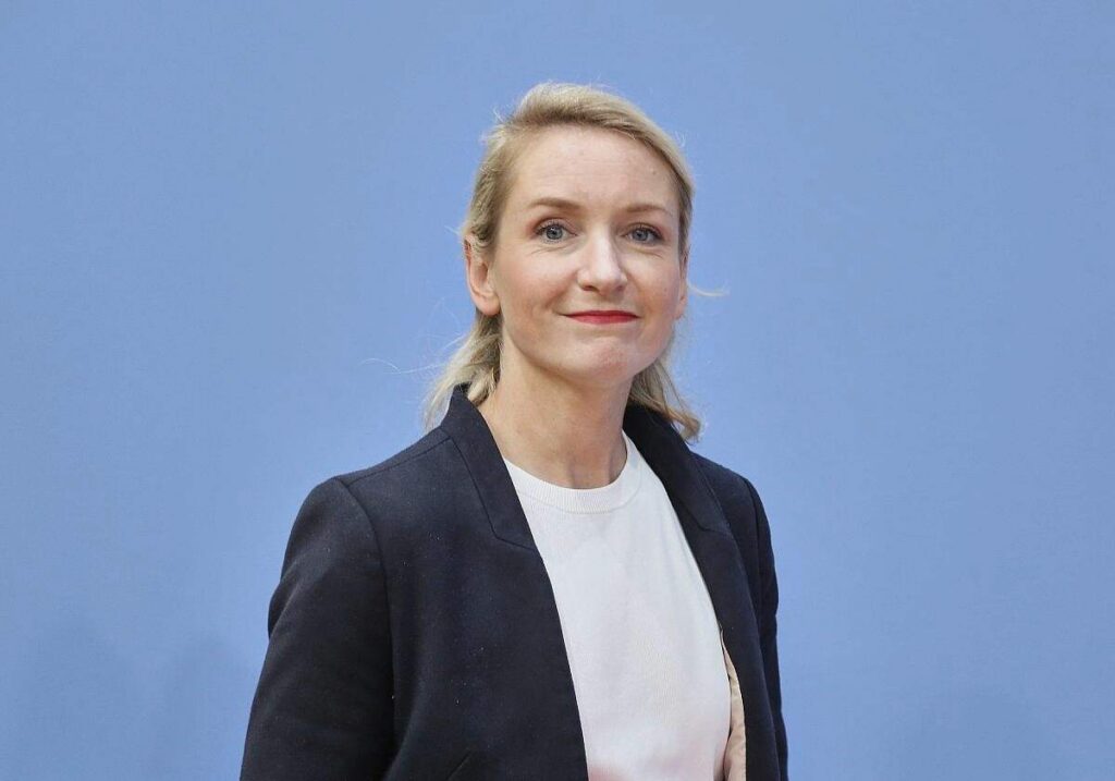 Linke kritisiert Merz wegen Absage an "Übergewinnsteuer"