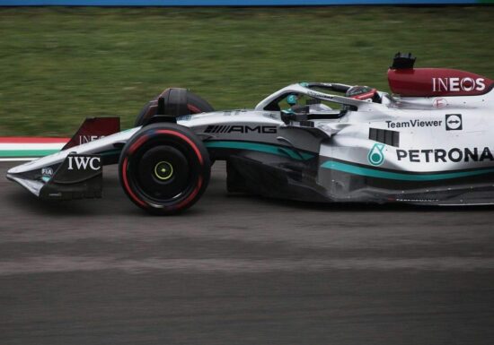Formel-1-Quali in Baku: Russell holt sich die Pole