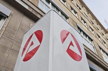Arbeitgeber fordern mehr Einsatz der Arbeitsagentur