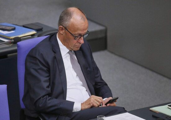 Merz sagt Telefonat mit Trump ab
