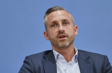 Siegmund will Ministerpräsidentenwahl im ersten Wahlgang sichern