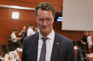 Wüst will "so lange, wie es geht" Ministerpräsident bleiben