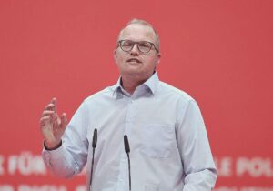NRW-Spitzenkandidat von SPD-Politik in Berlin genervt