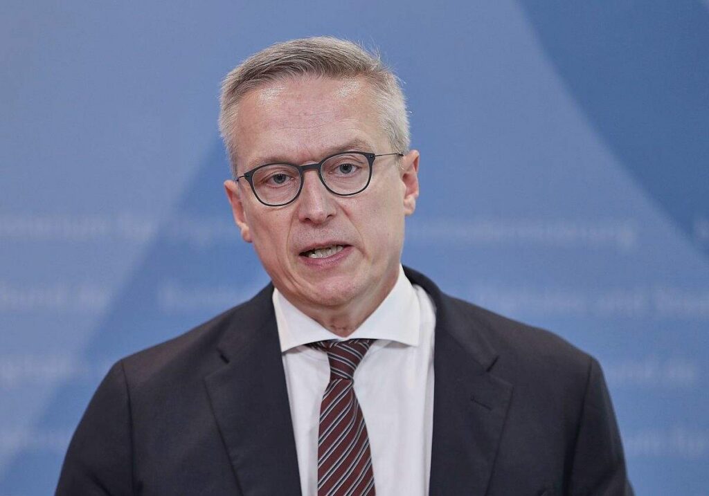 Wildberger: KI kann Deutschland zu fünf Prozent Wachstum führen