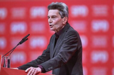 Mützenich fordert EU-Friedensinitiative im Ukraine-Krieg