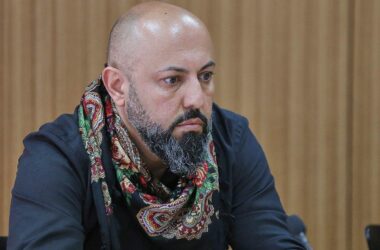 Bundestagsabgeordneter Kocak lässt Funktionen ruhen