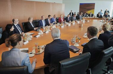Kabinett beschließt Einkommensteuerreform