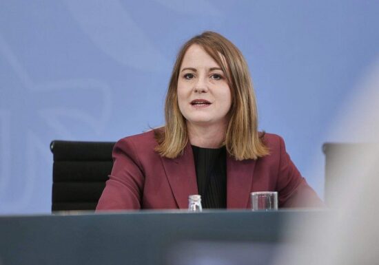 SPD-Linke warnen vor Einstelligkeit und fordern Kurs gegen Union