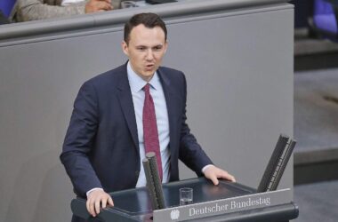 Reddig droht mit Nein zur Rentenreform