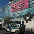 Umweltaktivisten besetzen Dach der CDU-Zentrale in Berlin