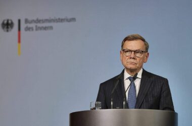 Wadephul findet Russland-Sanktionen "hart, aber nicht überzogen"