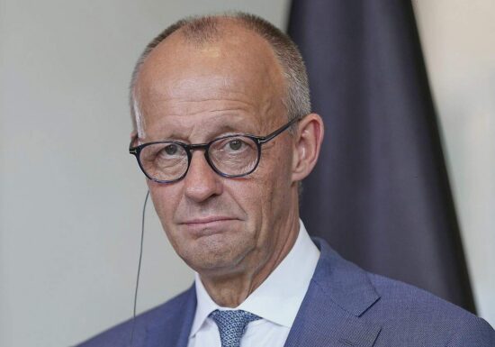Merz telefoniert mit Trump über Ukrainekrieg und Straße von Hormus
