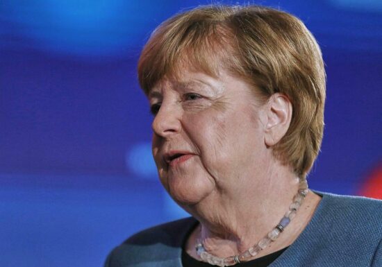 BSW will Merkel und Schröder als "Friedensvermittler"