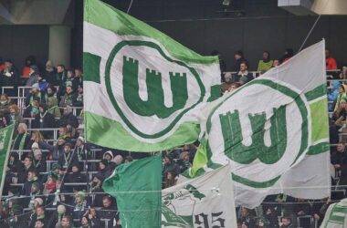 2. Bundesliga: Wolfsburg verspielt 3:0 gegen Cottbus
