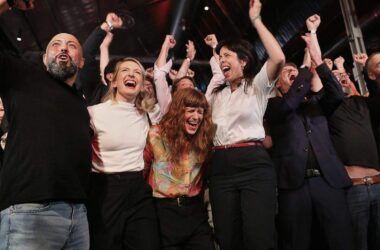 Linke gewinnt Wahl in Berlin - CDU muss in MV bangen