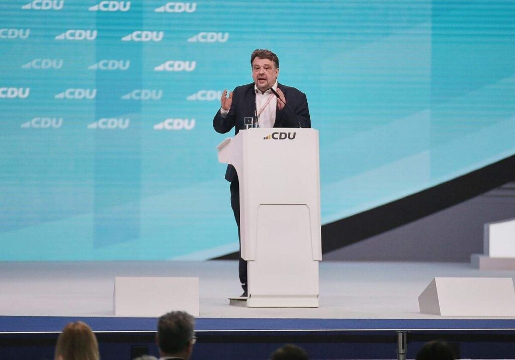 CDA-Chef warnt vor Vertrauensverlust bei Arbeitnehmern