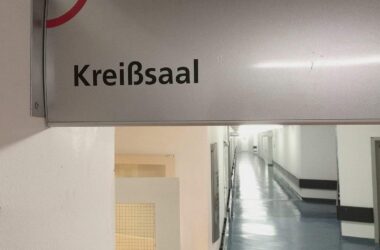NRW-Kliniken erwarten weitere Schließungen von Kreißsälen