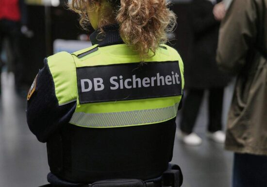 Fahrgastverband begrüßt Alkoholverbot an Bahnhöfen