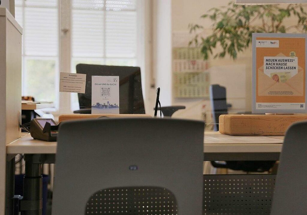 dbb nennt Klingbeil-Vorstoß zur Beamtenrente "Unsinn"