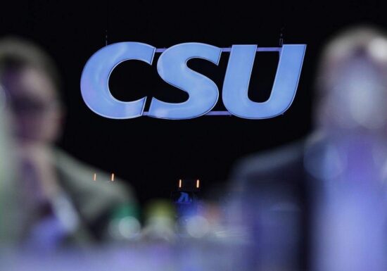 Söder schließt Kanzlersturz durch CSU aus