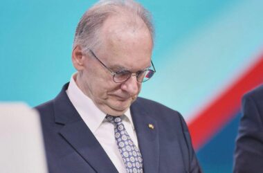 Haseloff: "Im Grunde ist da ein Suizid politischer Art am Laufen"
