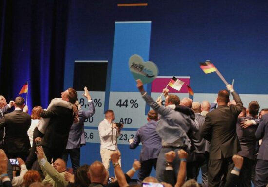 Lieberknecht sieht AfD-Sieg als Plebiszit ostdeutscher Befreiung
