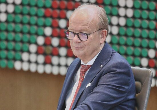 NRW-Landtagspräsident regt automatische Ordnungsgelder an